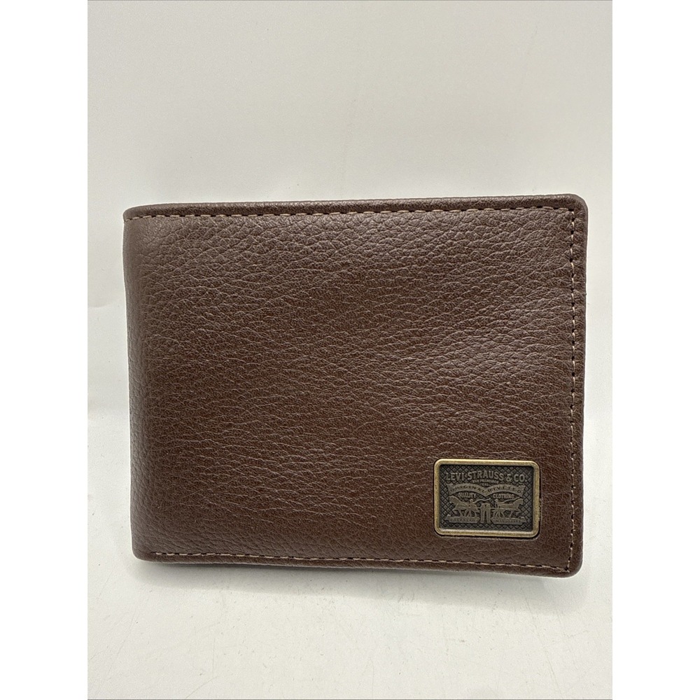 Men's Leather Bifold Wallet Black & Brown ID Window Logo Plaque Levi Strauss
